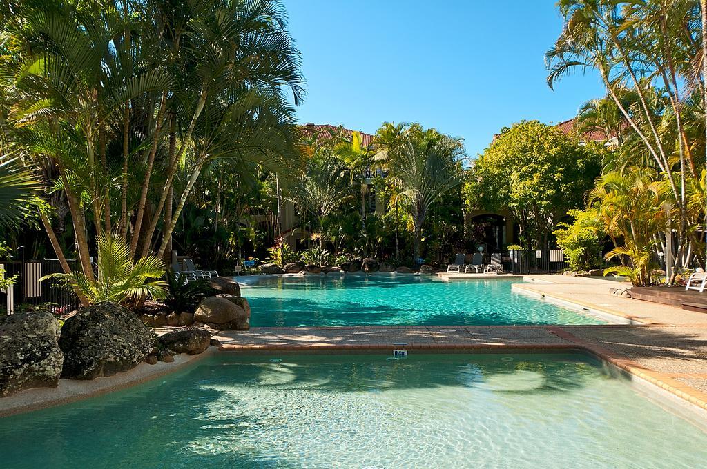 Sanctuary Lake Apartments Gold Coast Exterior photo