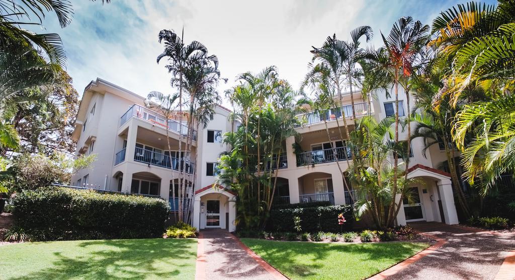 Sanctuary Lake Apartments Gold Coast Exterior photo