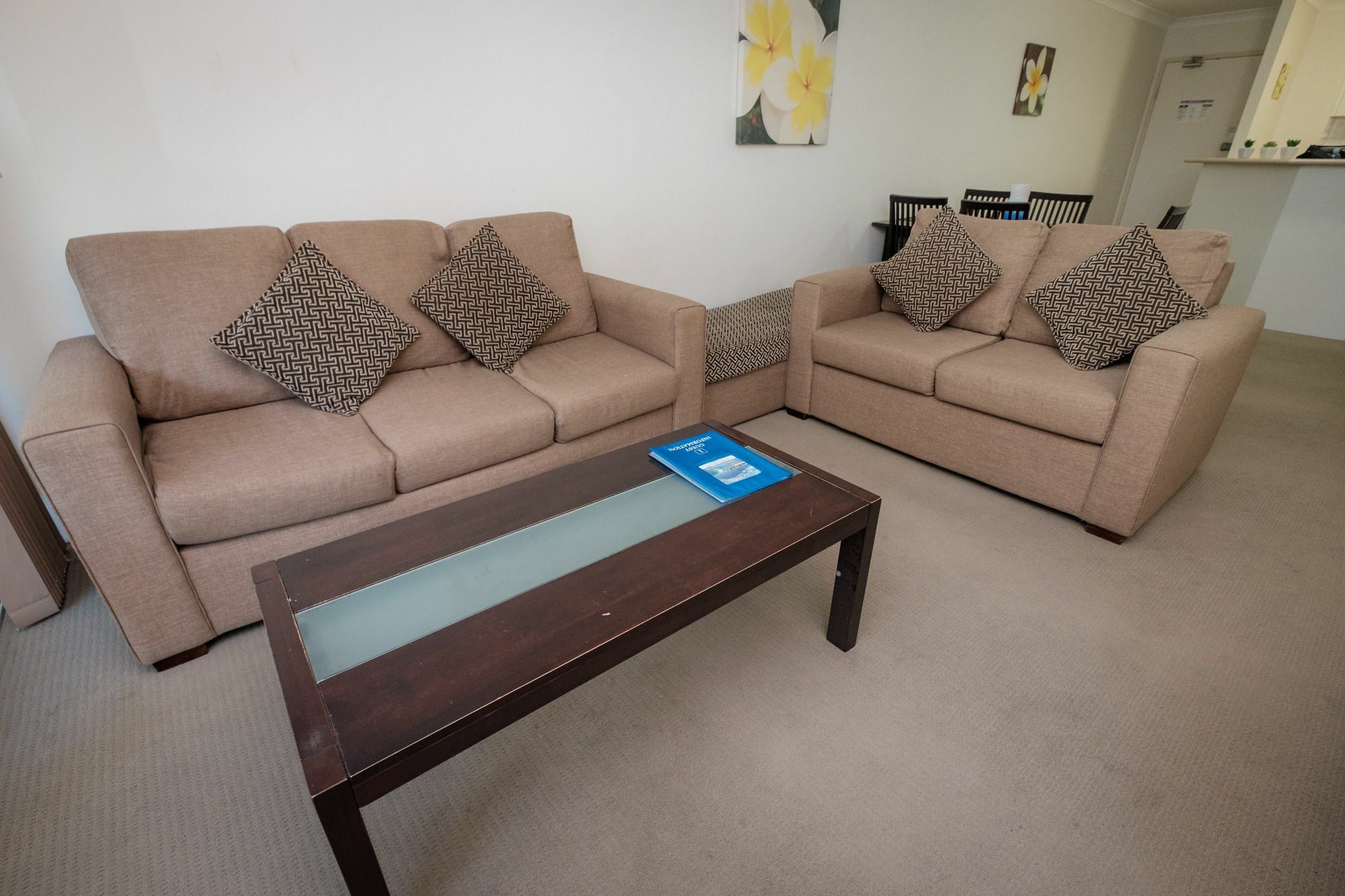 Sanctuary Lake Apartments Gold Coast Exterior photo